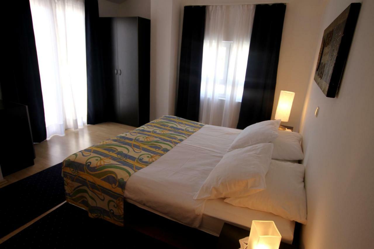 Apartments Macolic ราบ ภายนอก รูปภาพ