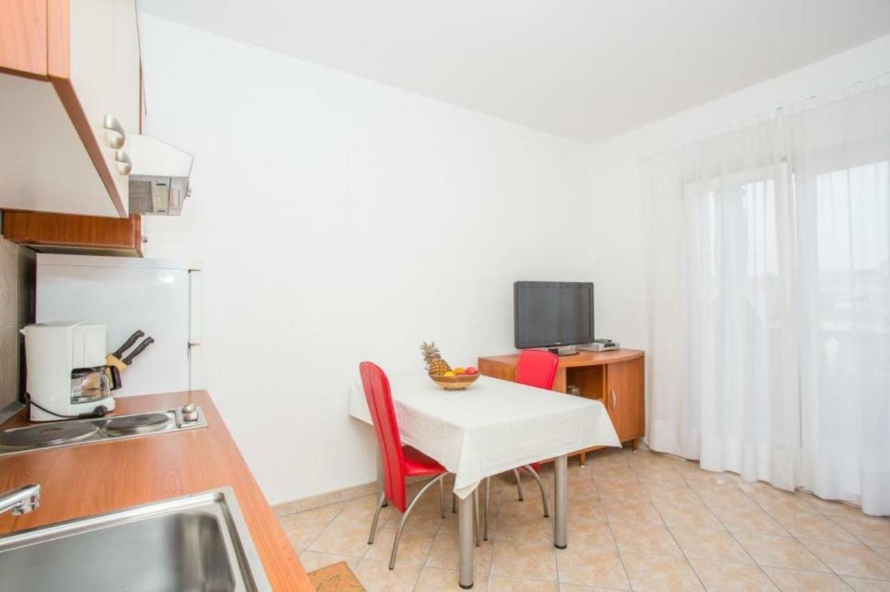 Apartments Macolic ราบ ภายนอก รูปภาพ