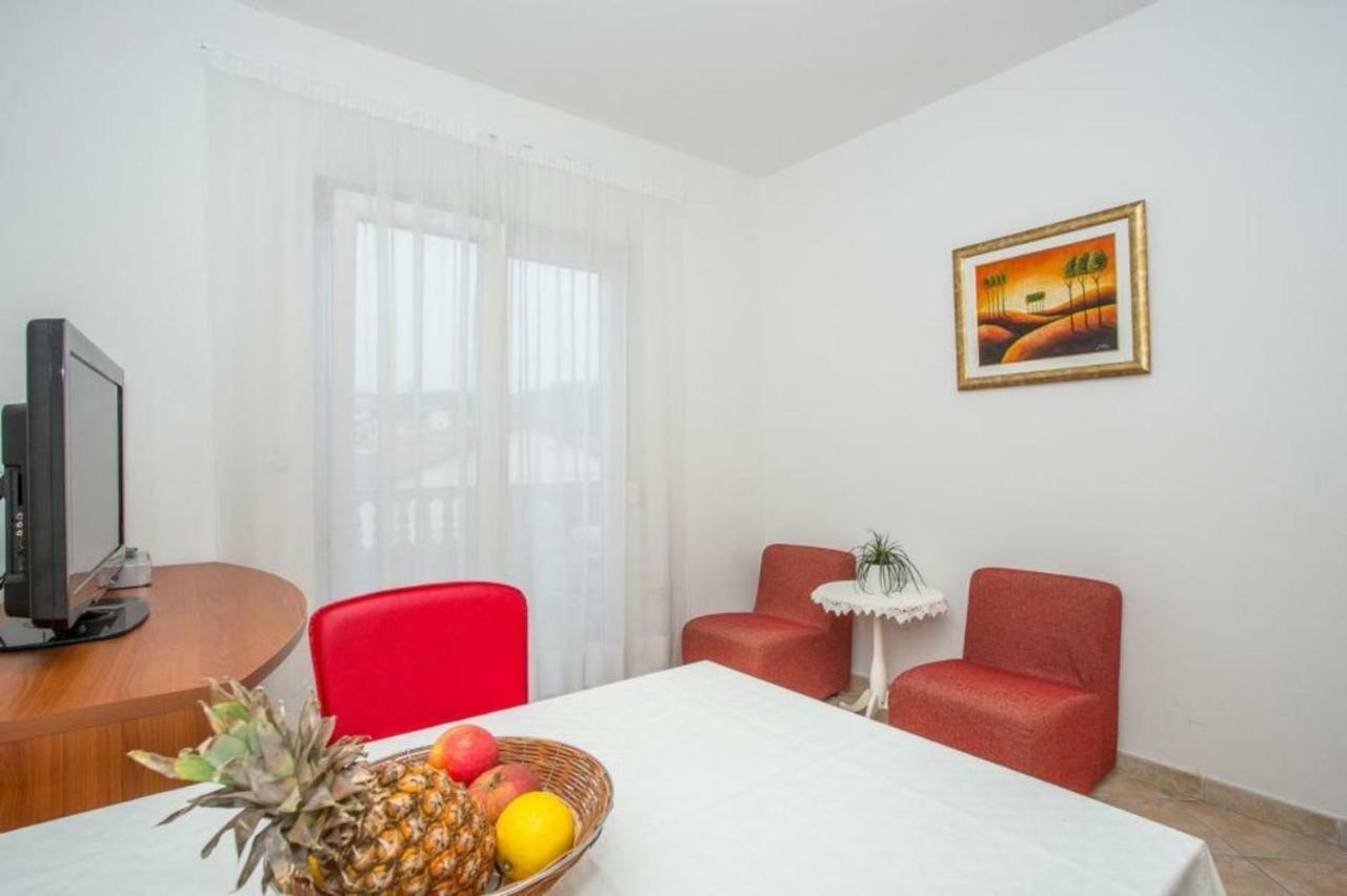 Apartments Macolic ราบ ภายนอก รูปภาพ